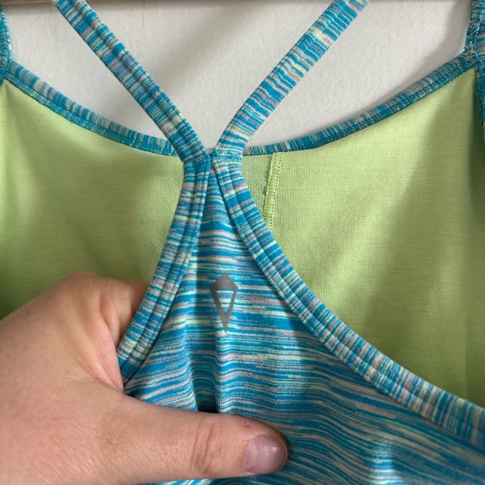 Ivivva by Lululemon Athletica Girls Space Dye Blue Y Back Shelf Bra Tank Top - Picture 3 of 6
